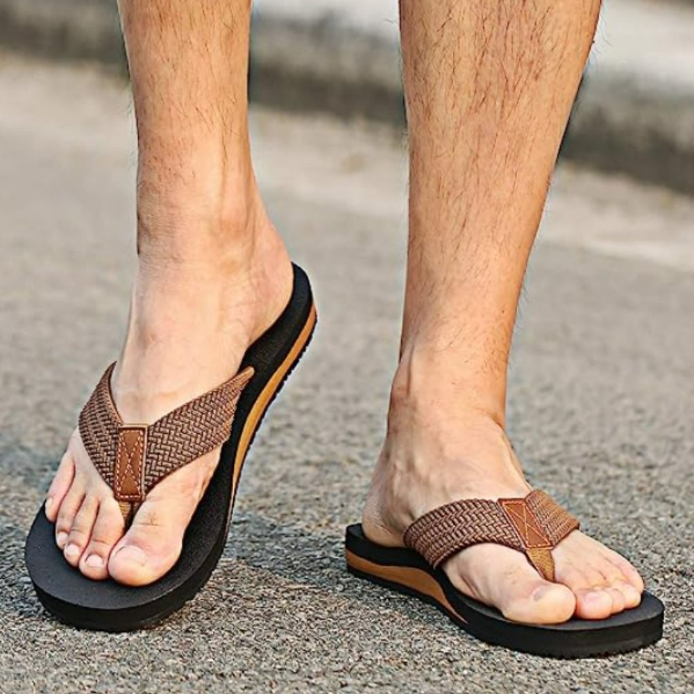 MAIITRIP Men's Soft Comfort Flip Flops Size 46 NWT
